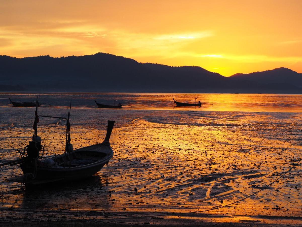 ヤオノイ島 Modern Sunset Sea House Lam Saiヴィラ エクステリア 写真