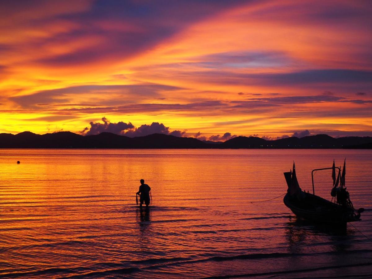 ヤオノイ島 Modern Sunset Sea House Lam Saiヴィラ エクステリア 写真