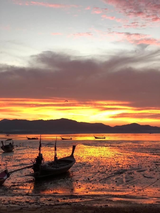 ヤオノイ島 Modern Sunset Sea House Lam Saiヴィラ エクステリア 写真